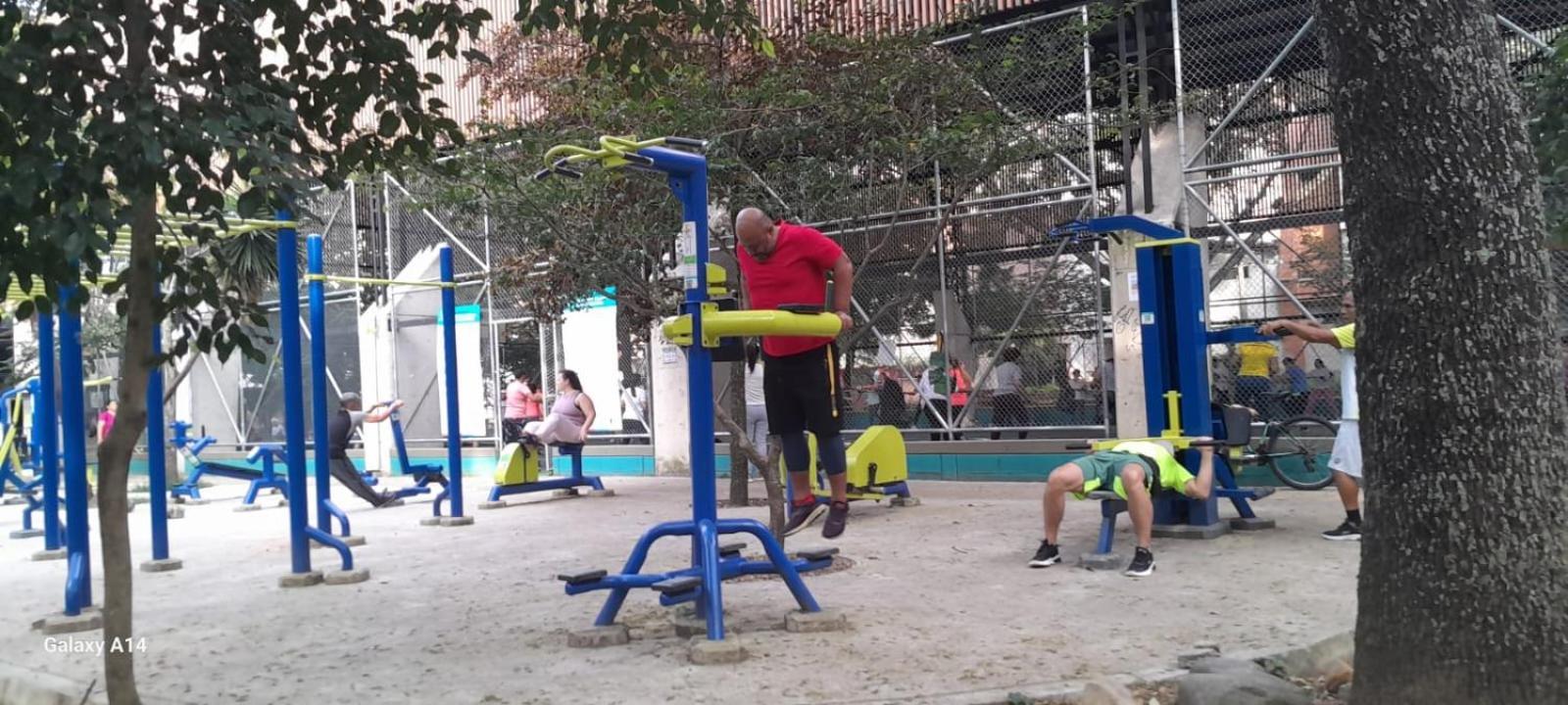 1 En Casa Retro 民宿 Medellín